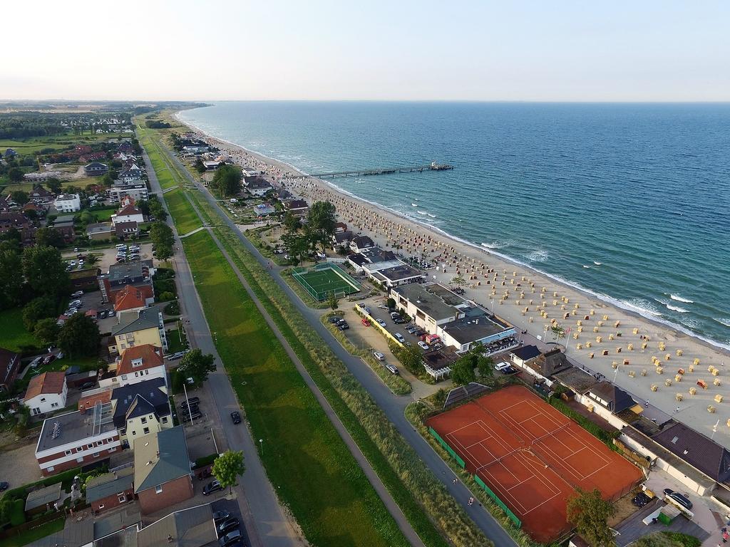 Seehotel Loenoe Dahme  Exterior photo